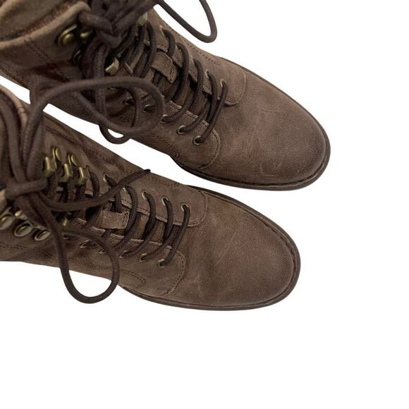 BORN Goslyn Lace up Booties - Picture 4 of 10